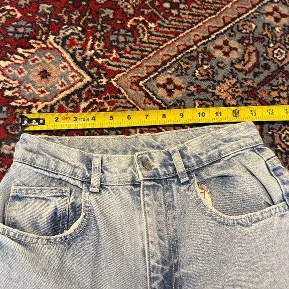 Reclaimed Vintage Jeans - Size 26 - Picture 8 of 11